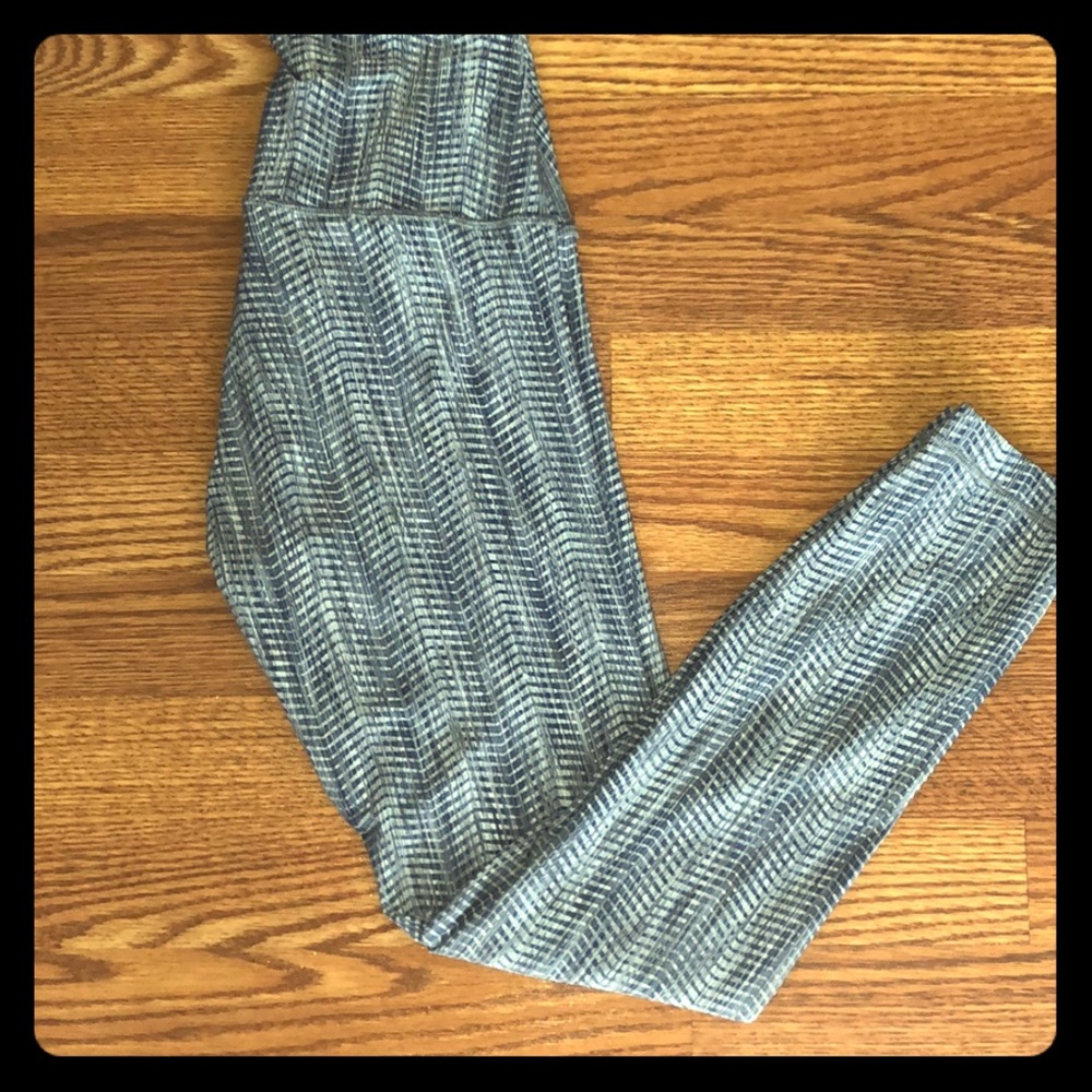 Lululemon Wunder Under HR crops